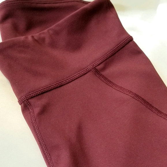 💞 Women's "LIVE, LOVE, DREAM" Workout Pants - Picture 4 of 10